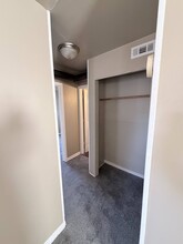 4914 North Best Street in Peoria Heights, IL - Building Photo - Building Photo