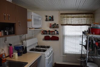 34 S Adams St in Akron, OH - Foto de edificio - Building Photo