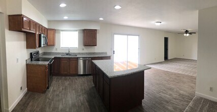 749 E Kenwood St in Mesa, AZ - Building Photo - Building Photo