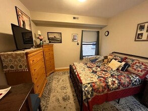 7313 N Honore St in Chicago, IL - Building Photo - Building Photo