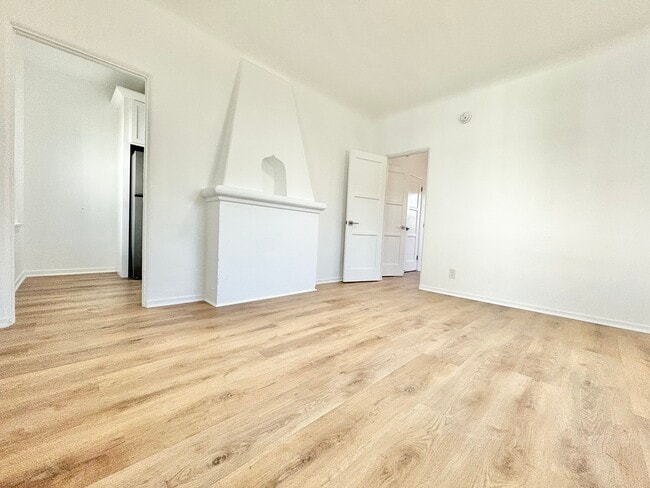 1812 W 36th St in Los Angeles, CA - Building Photo - Building Photo