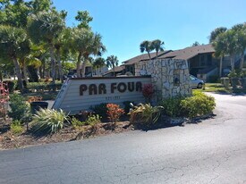 927 Capri Isles Blvd, Unit 12 in Venice, FL - Building Photo