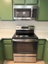 4235 Porte de Merano, Unit 106 in San Diego, CA - Building Photo - Building Photo