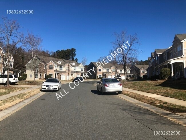 5536 Tipperlinn Way in Charlotte, NC - Building Photo - Building Photo