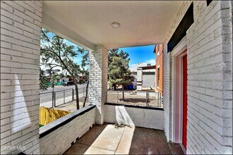 615 Arizona Ave in El Paso, TX - Foto de edificio - Building Photo