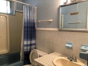 52 Horton Ave in Middletown, NY - Building Photo - Building Photo