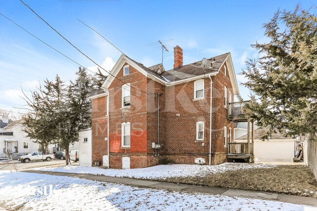 202 S Park Ave in Waukegan, IL - Building Photo - Building Photo