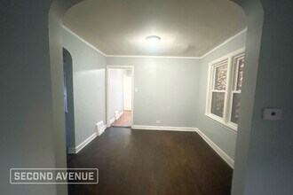 9525 S Dobson Ave in Chicago, IL - Foto de edificio - Building Photo