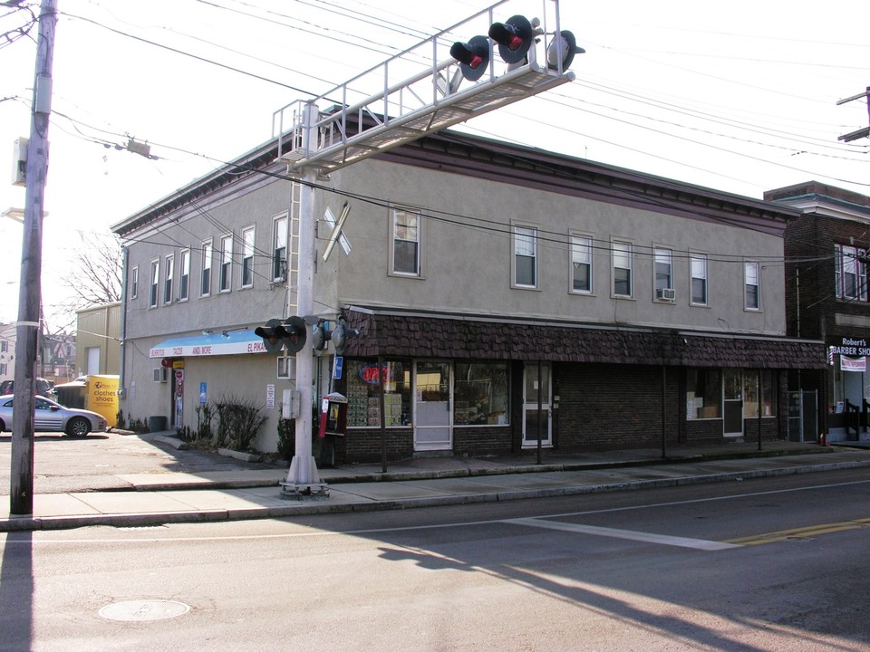 530-534 Waverly St in Framingham, MA - Building Photo