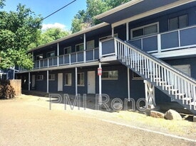 821 Spokane St in Reno, NV - Building Photo