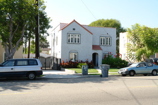 215 Sinclair Ave