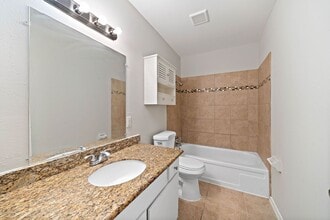 3236 Scotch Moss Ln in La Porte, TX - Building Photo - Building Photo