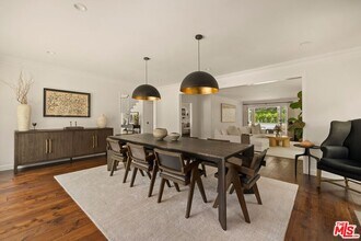 2878 Royston Pl in Beverly Hills, CA - Building Photo - Building Photo