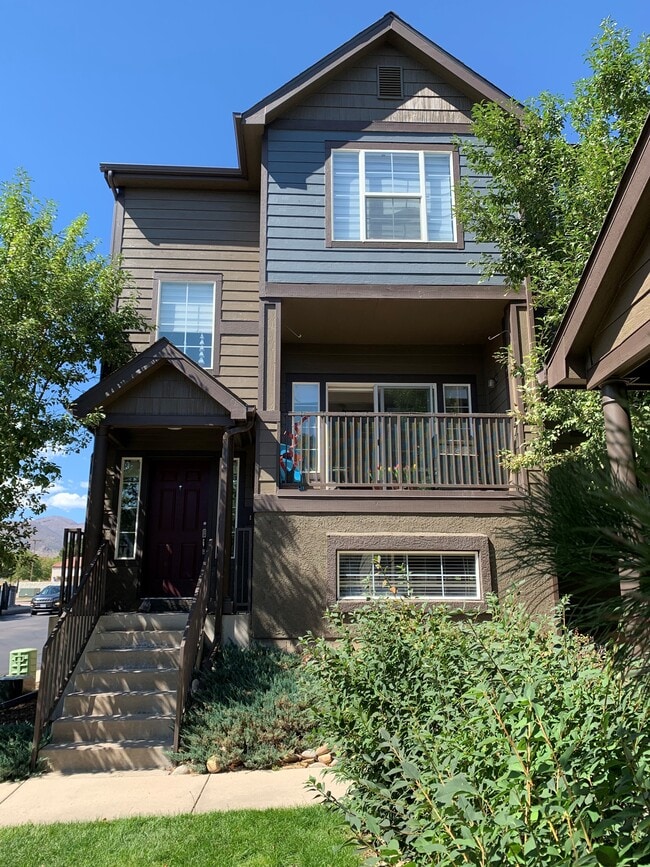 property at 1099 Wisdom Hts