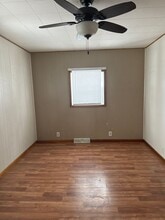 907 N Daniels Ave in Springfield, IL - Building Photo - Building Photo