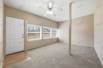 1309 Oakridge Rd in Azle, TX - Building Photo - Building Photo