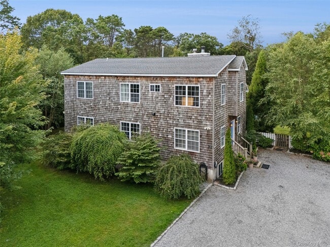 property at 138 North Rd
