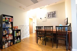 88 Gordon St, Unit 402 in Boston, MA - Foto de edificio - Building Photo