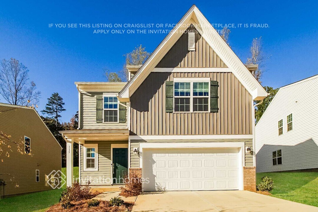 115 Hazelnut Wy in Statesville, NC - Building Photo