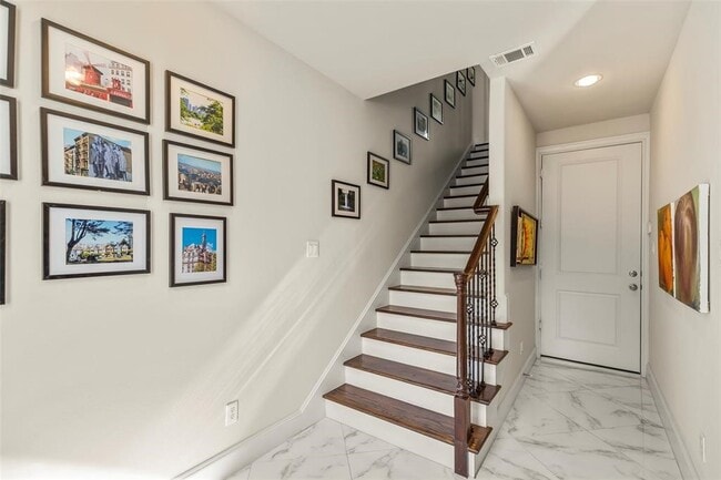 2318 Hutchins St in Houston, TX - Building Photo - Building Photo