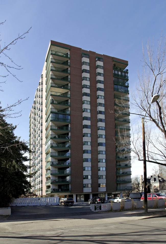 Penn Square Condominiums in Denver, CO - Building Photo - Building Photo