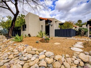 5412 N La Casita Dr in Tucson, AZ - Building Photo - Building Photo