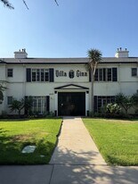 Villa Gina in Los Angeles, CA - Building Photo