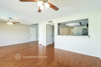 14240 N 50th Ln in Glendale, AZ - Building Photo - Building Photo