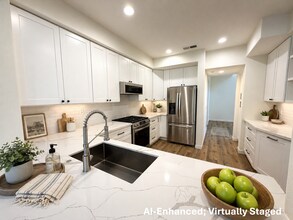 4742 Beachwood Ct in Carlsbad, CA - Building Photo - Building Photo