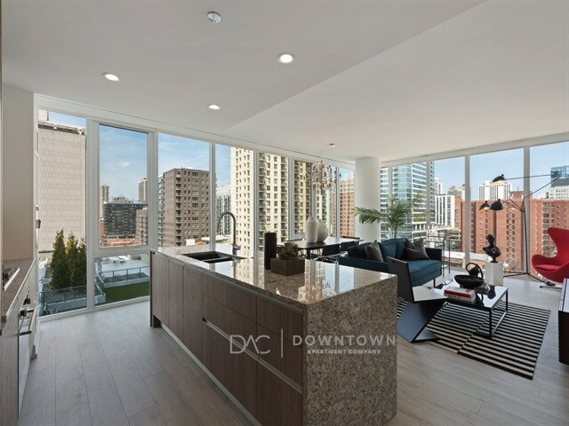 1201 N Wells St in Chicago, IL - Building Photo