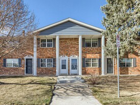 13981 E Jewell Ave in Aurora, CO - Building Photo