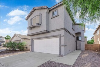 7063 Pacific Coast St in Las Vegas, NV - Building Photo - Building Photo