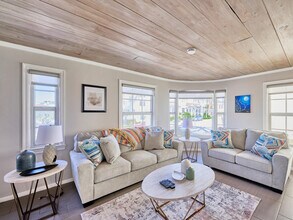 1214 E Atlantic Ave in Delray Beach, FL - Building Photo - Building Photo