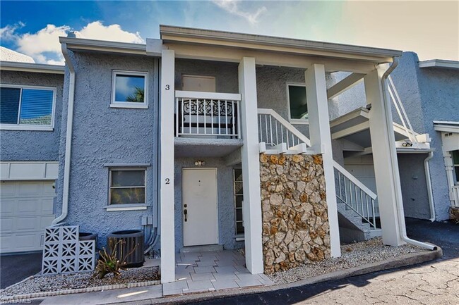 2 Watercolor Way-Unit -2 in Naples, FL - Foto de edificio - Building Photo