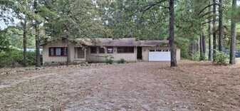 1798 US-62 in Highland, AR - Building Photo