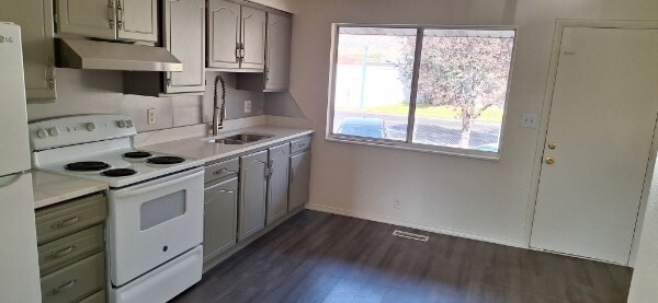 1110 S Graff Cir, Unit 1112