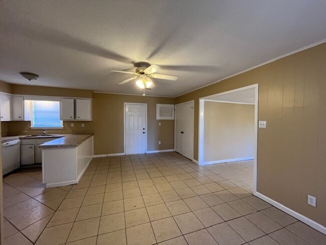 8131 Jamesbrook Dr in Southaven, MS - Building Photo - Building Photo