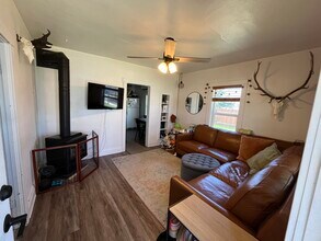 202 E Rosebud Ave in Belgrade, MT - Building Photo - Building Photo