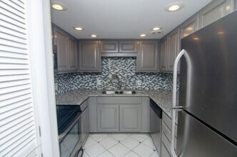 21 Vaughns Gap Rd in Nashville, TN - Building Photo - Building Photo