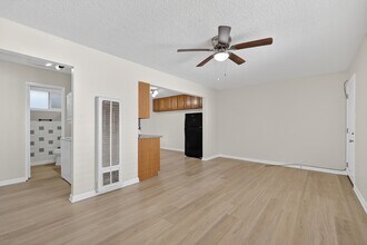 2046 Rutherford St in Oakland, CA - Building Photo - Building Photo