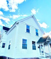 43 West St in Concord, NH - Building Photo