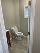 213 Poplar Ave in Edgewater, MD - Building Photo - Building Photo