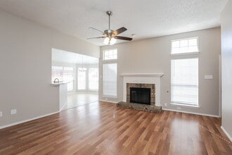 808 Dawson St in Cedar Hill, TX - Building Photo - Building Photo