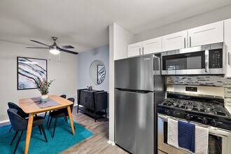Arbor Haus Apartments - Ann Arbor, MI in Ann Arbor, MI - Building Photo - Building Photo
