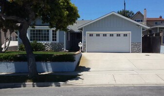 21329 Howard in Torrance, CA - Building Photo