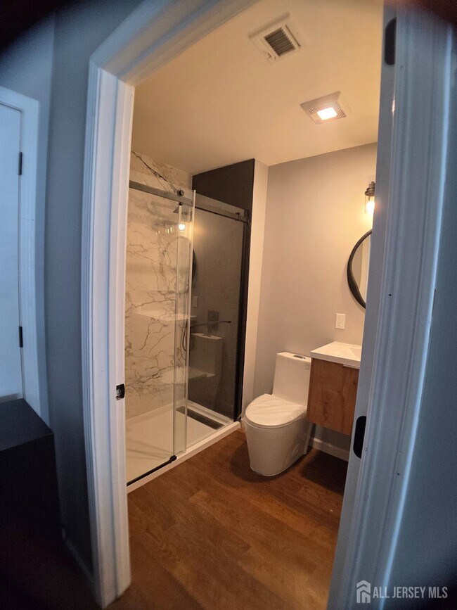 358 Rector St in Perth Amboy, NJ - Building Photo - Building Photo