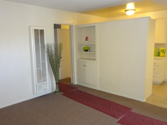 Marquis Apartments in Hawthorne, CA - Foto de edificio - Interior Photo