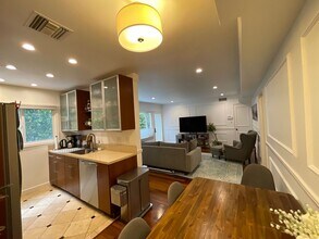 642 Pacific St in Santa Monica, CA - Building Photo - Building Photo