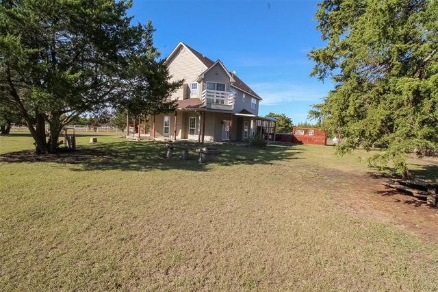 12432 E Line Rd in Trenton, TX - Building Photo - Building Photo