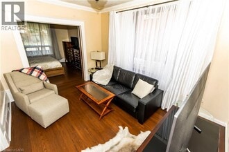 408 Wellington St N in Kitchener, ON - Building Photo - Building Photo